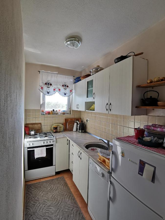 Apartman Selma Vinine Exterior foto