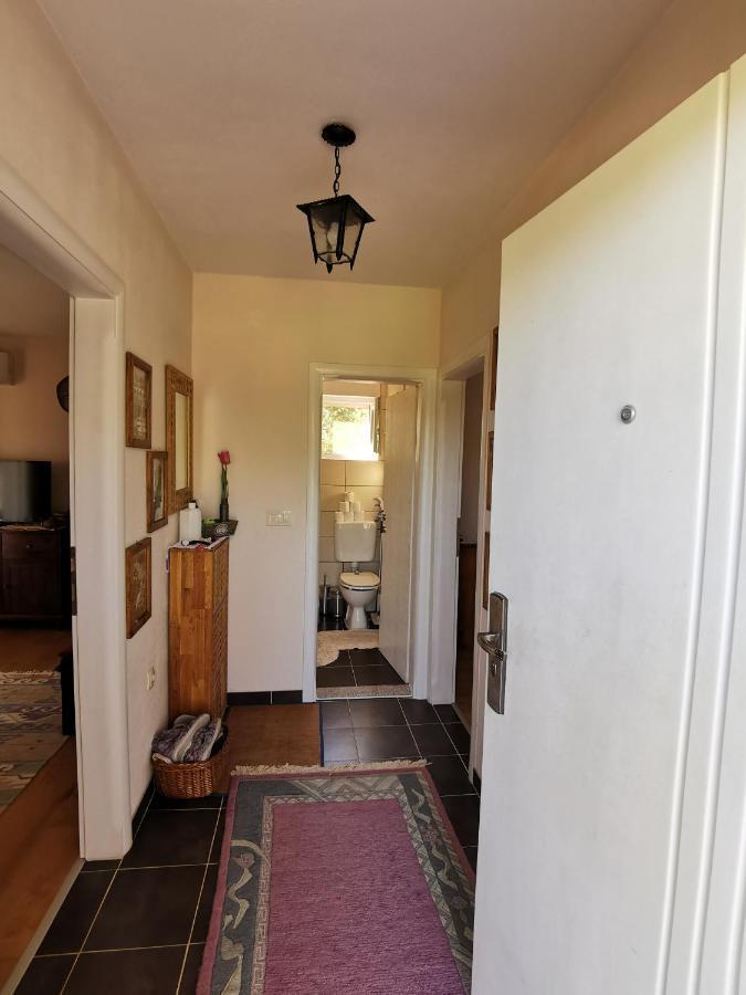Apartman Selma Vinine Exterior foto